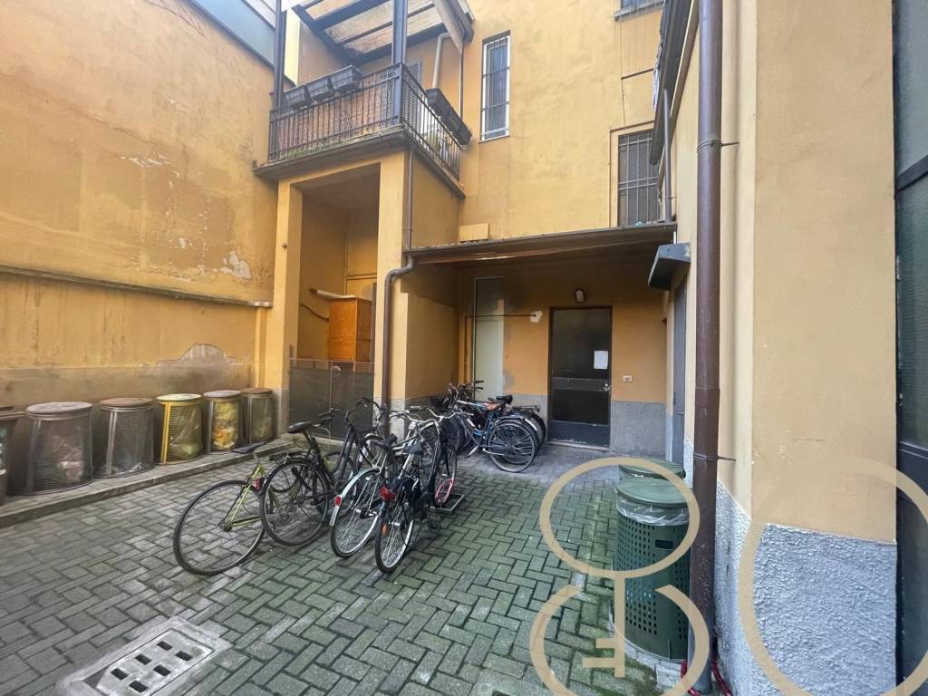 LOFT IN VIA PRIVATA LIUTPRANDO