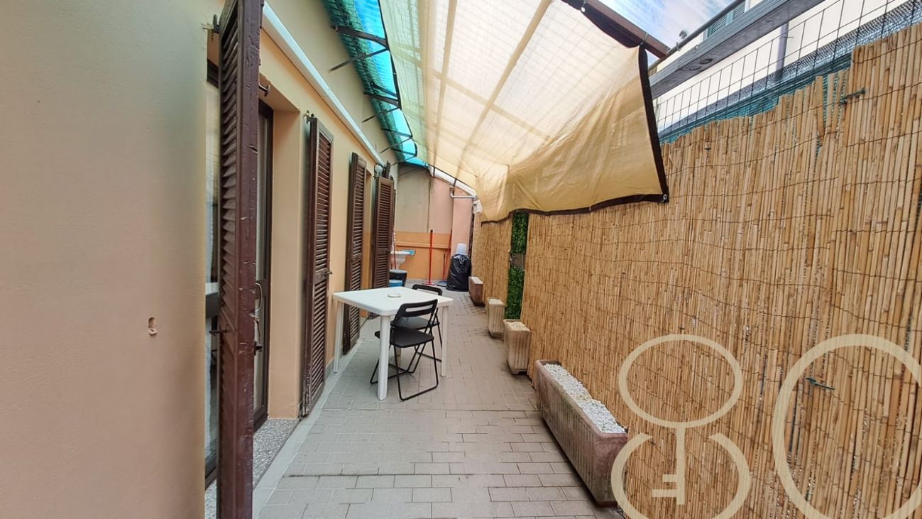 TRILOCALE CON TERRAZZO