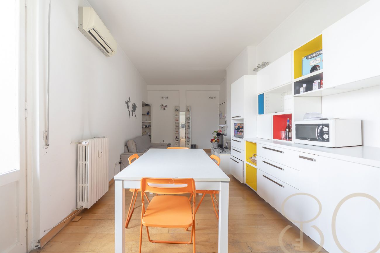 TRILOCALE PIANO ALTO CON DOPPIO BALCONE