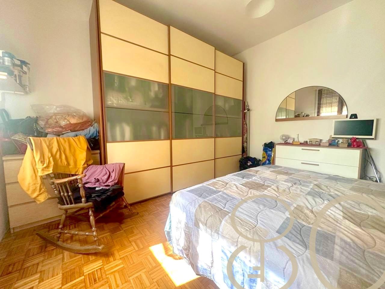 TRILOCALE DOPPIO BALCONE E POSTO AUTO