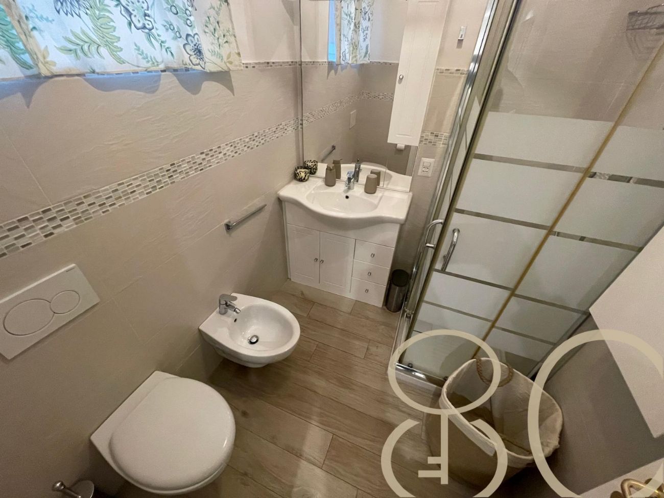 BILOCALE RISTRUTTURATO CON BALCONE