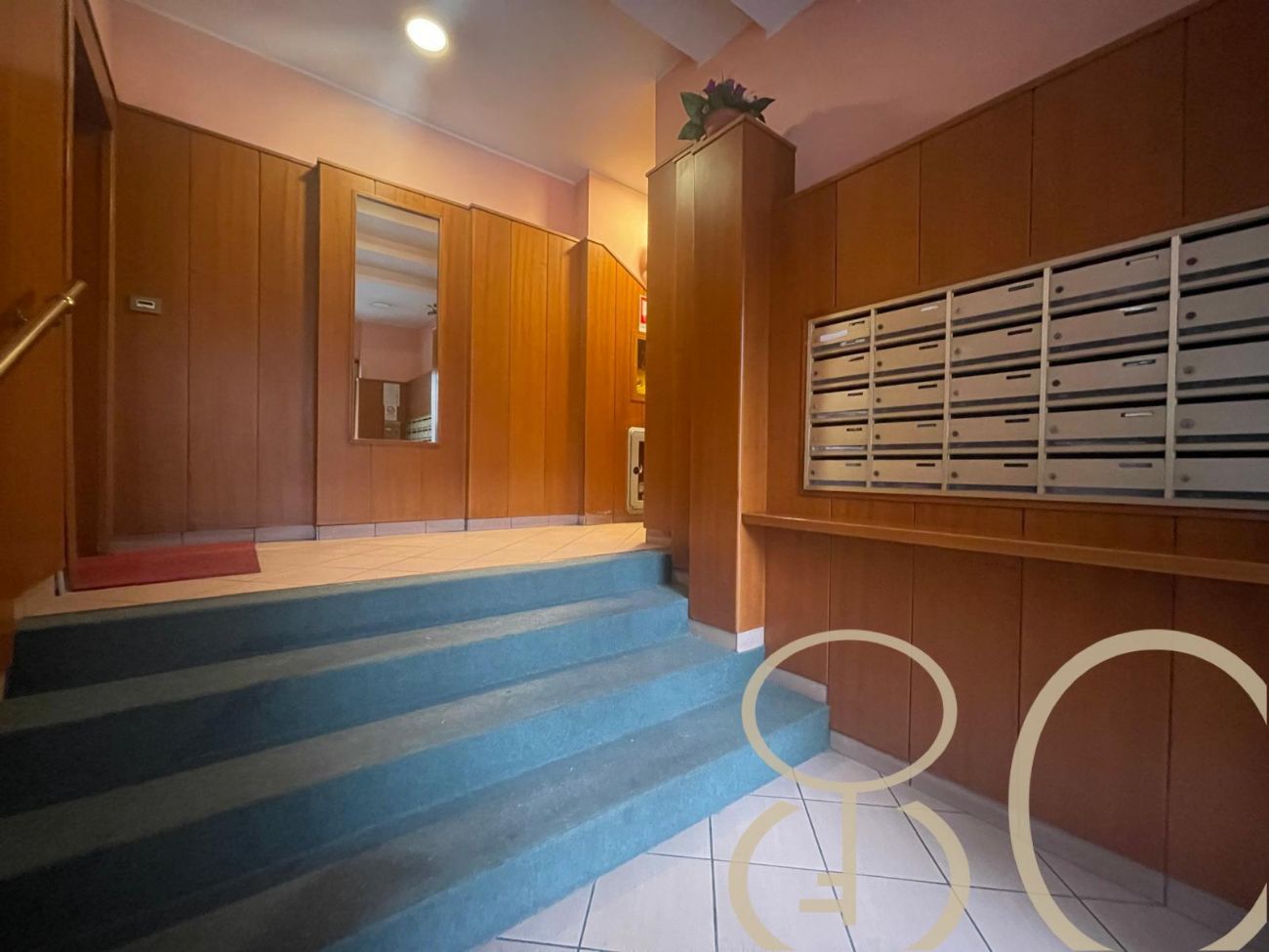 BILOCALE RISTRUTTURATO CON BALCONE