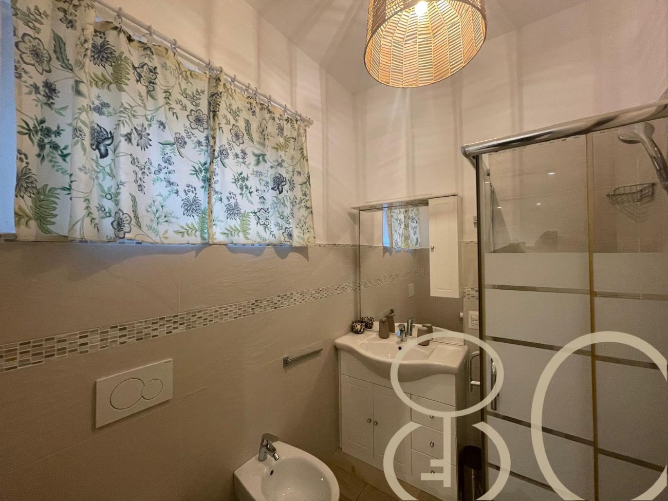 BILOCALE RISTRUTTURATO CON BALCONE