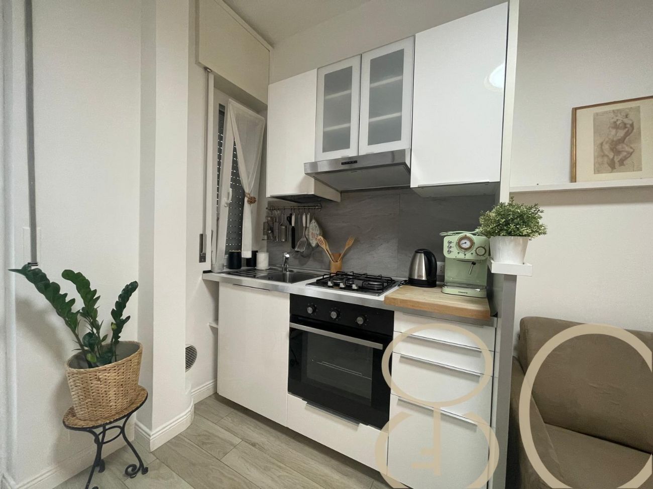 BILOCALE RISTRUTTURATO CON BALCONE