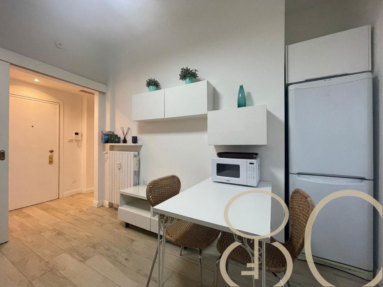 BILOCALE RISTRUTTURATO CON BALCONE