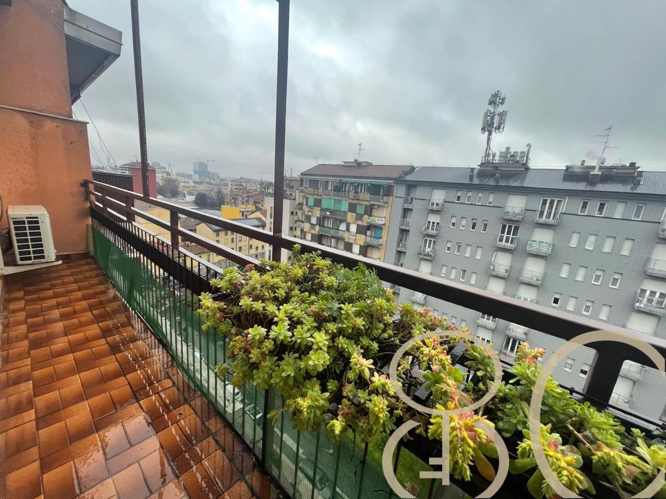 BILOCALE RISTRUTTURATO CON BALCONE