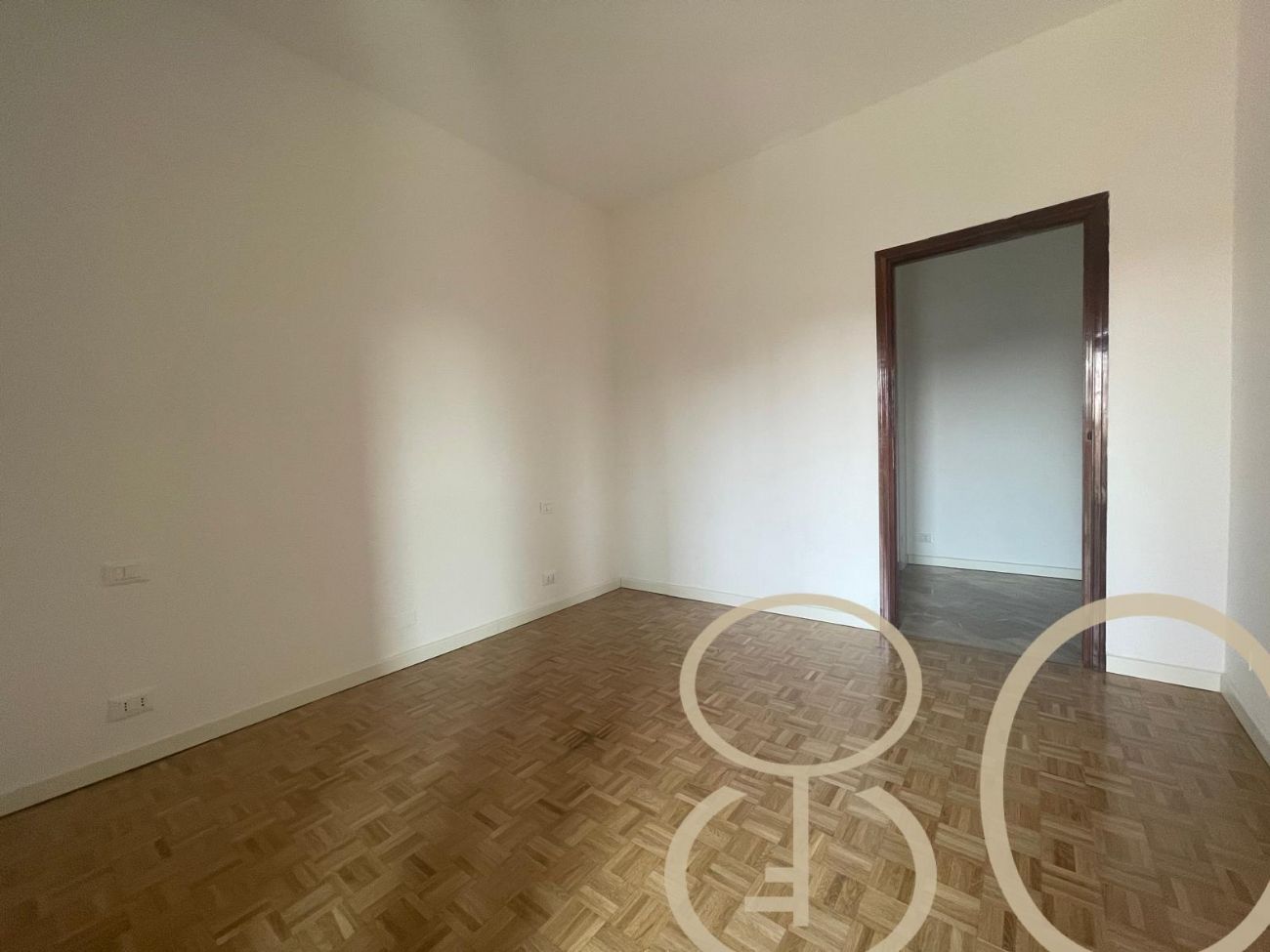 BILOCALE CON BALCONE