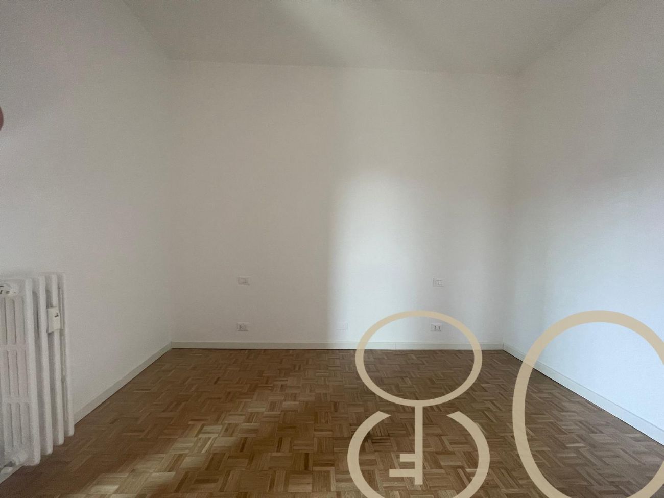 BILOCALE CON BALCONE