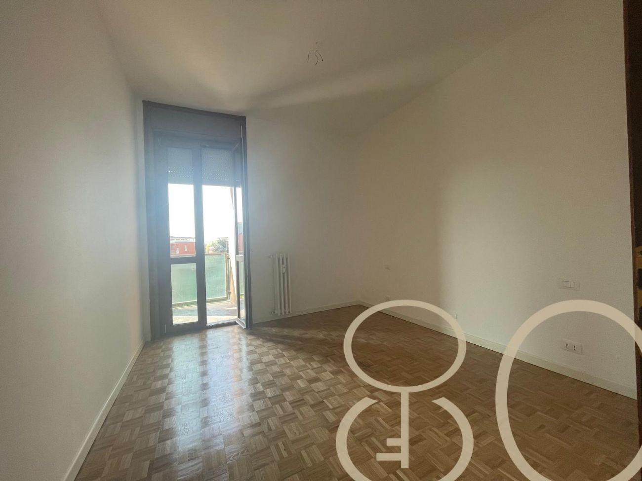 BILOCALE CON BALCONE