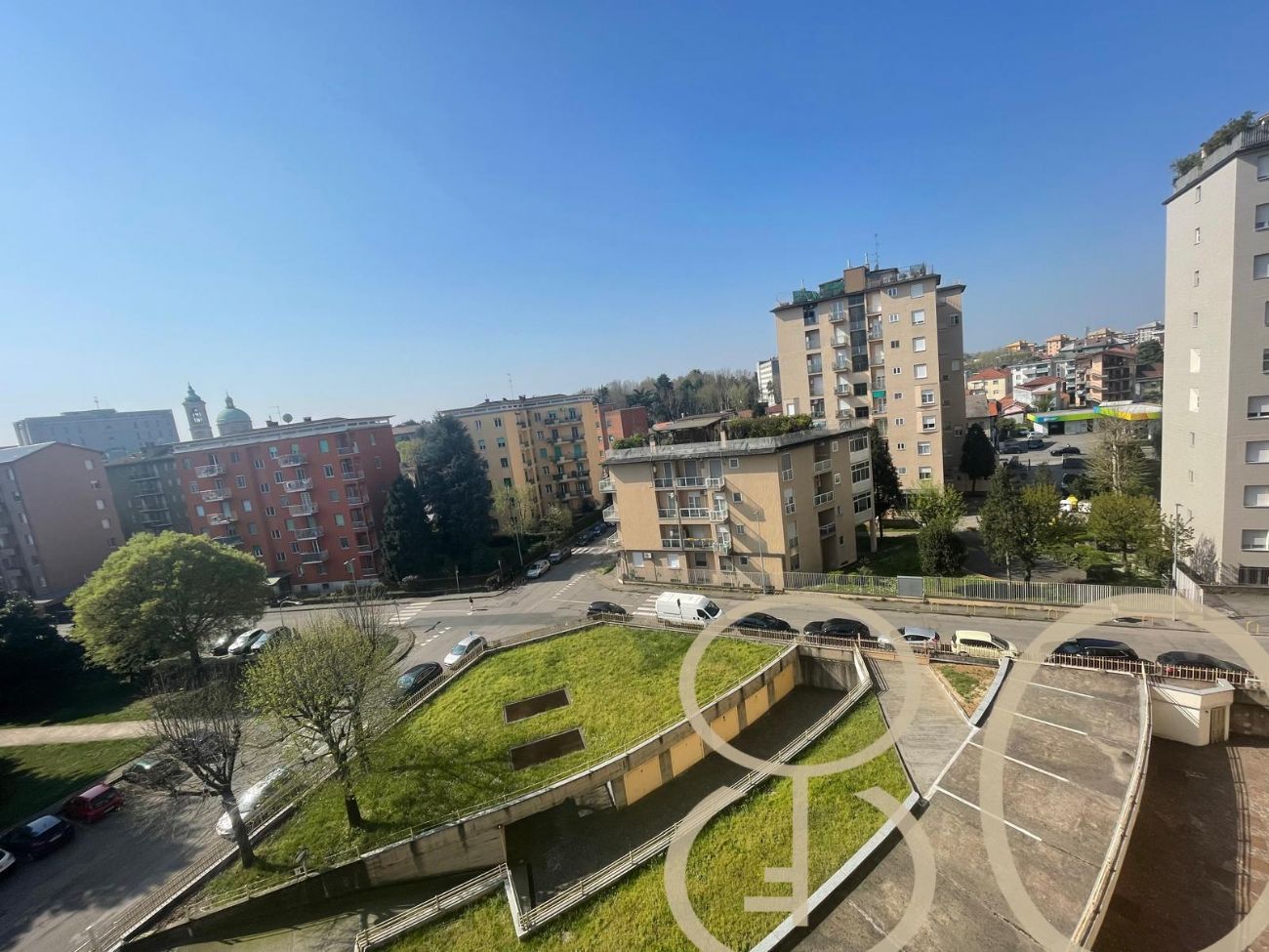 BILOCALE CON BALCONE