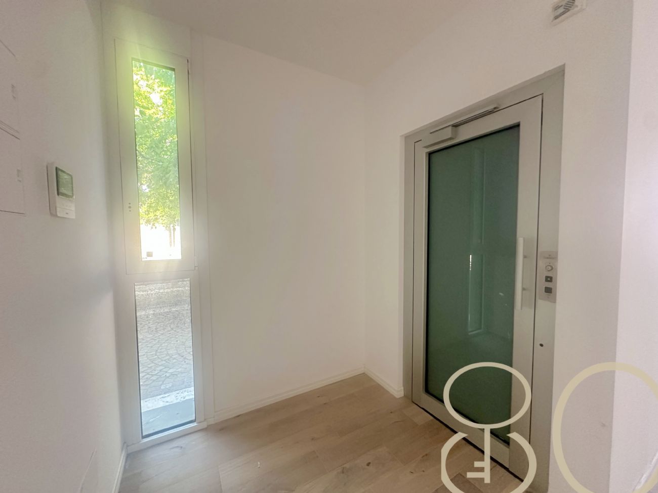 TRILOCALE CON TAVERNA