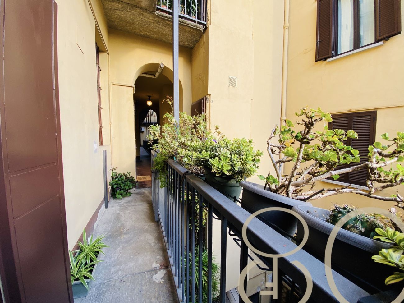 BILOCALE RIPA DI PORTA TICINESE