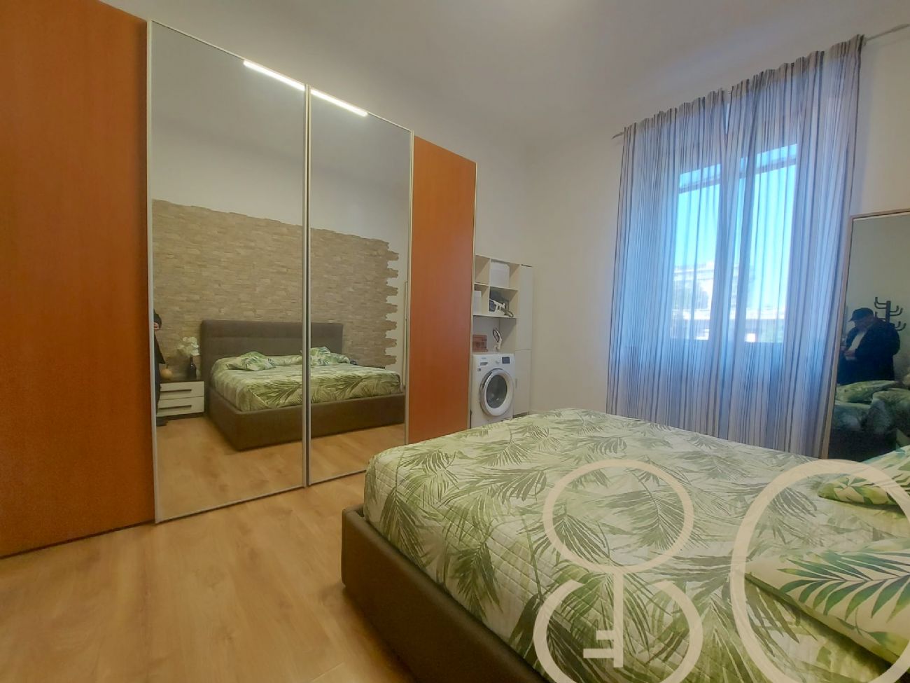 BILOCALE PIAZZALE CARRARA