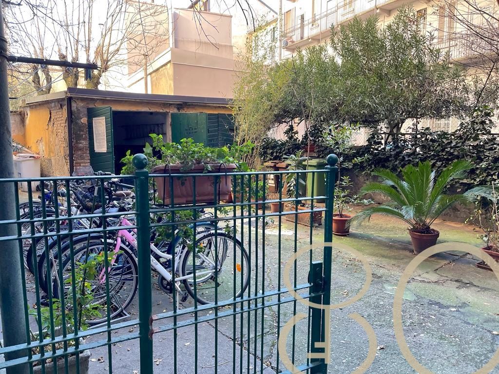BILOCALE PIAZZALE CARRARA