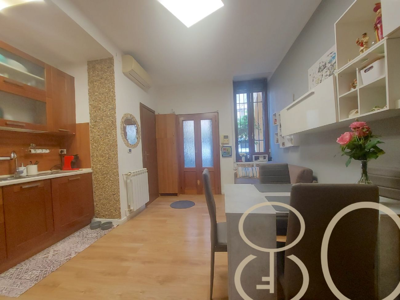 BILOCALE PIAZZALE CARRARA