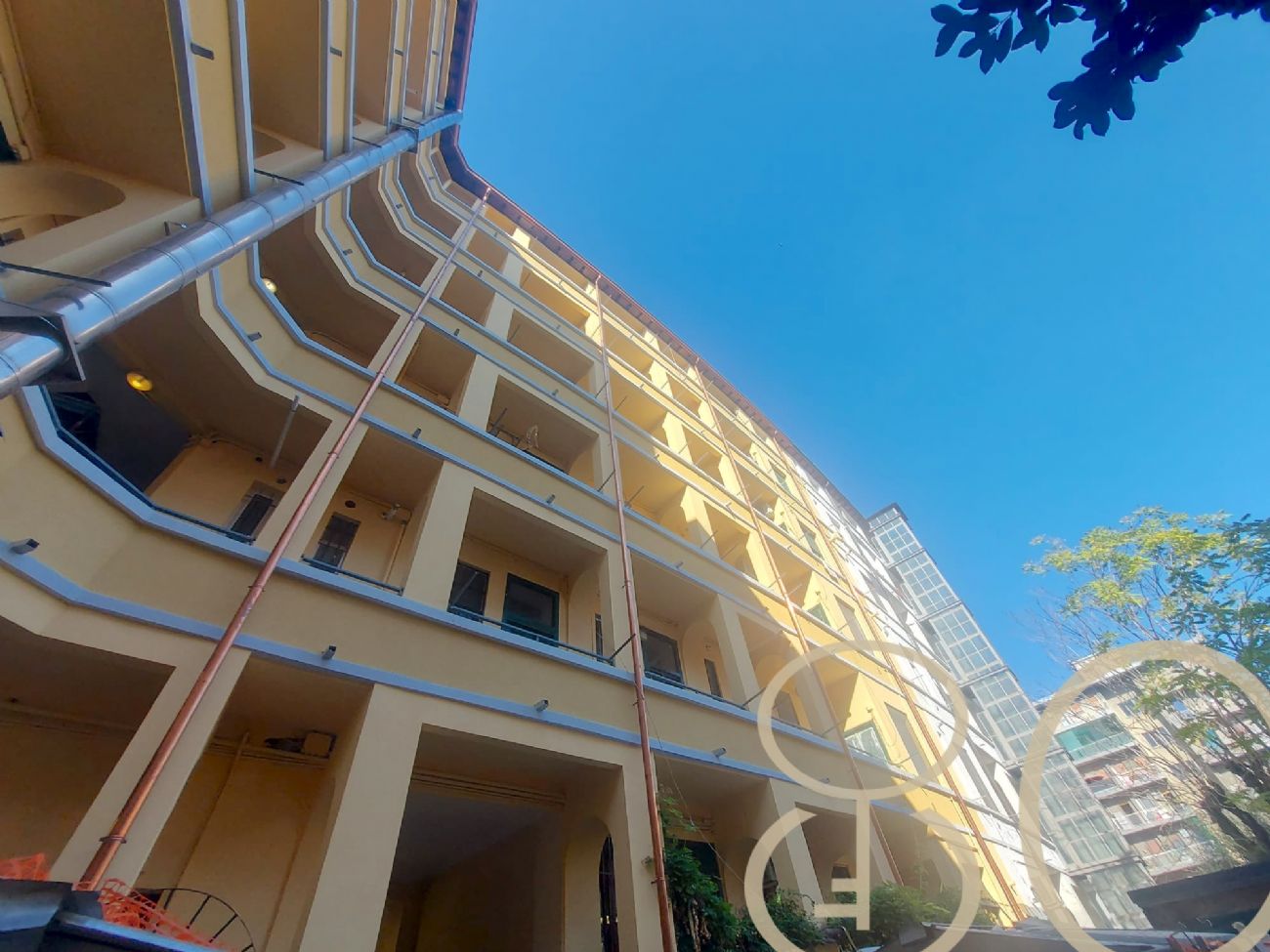 BILOCALE PIAZZALE CARRARA