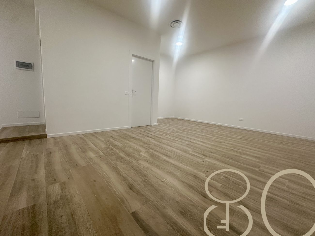 TRILOCALE CON TAVERNA