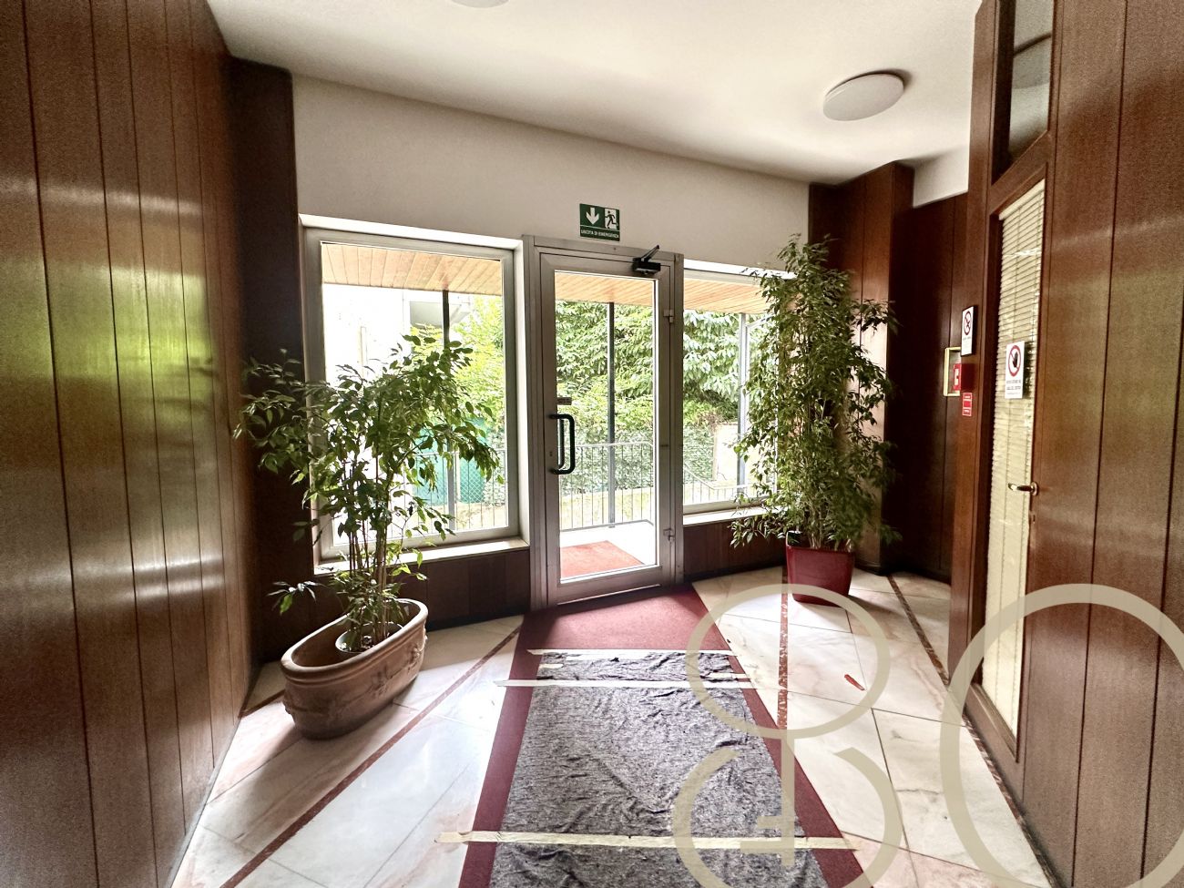 3 LOCALI VIA CALIFORNIA