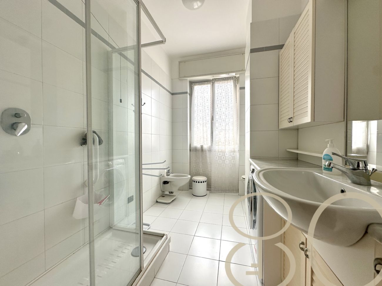 3 LOCALI VIA CALIFORNIA