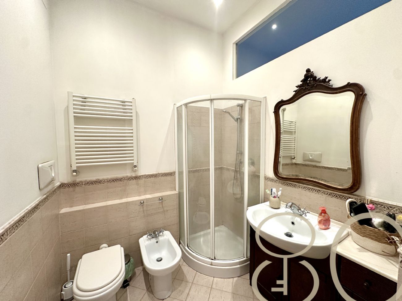 BILOCALE CORSO SAN GOTTARDO