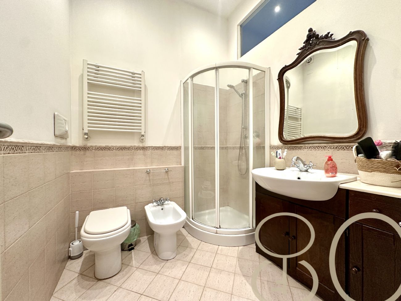 BILOCALE CORSO SAN GOTTARDO