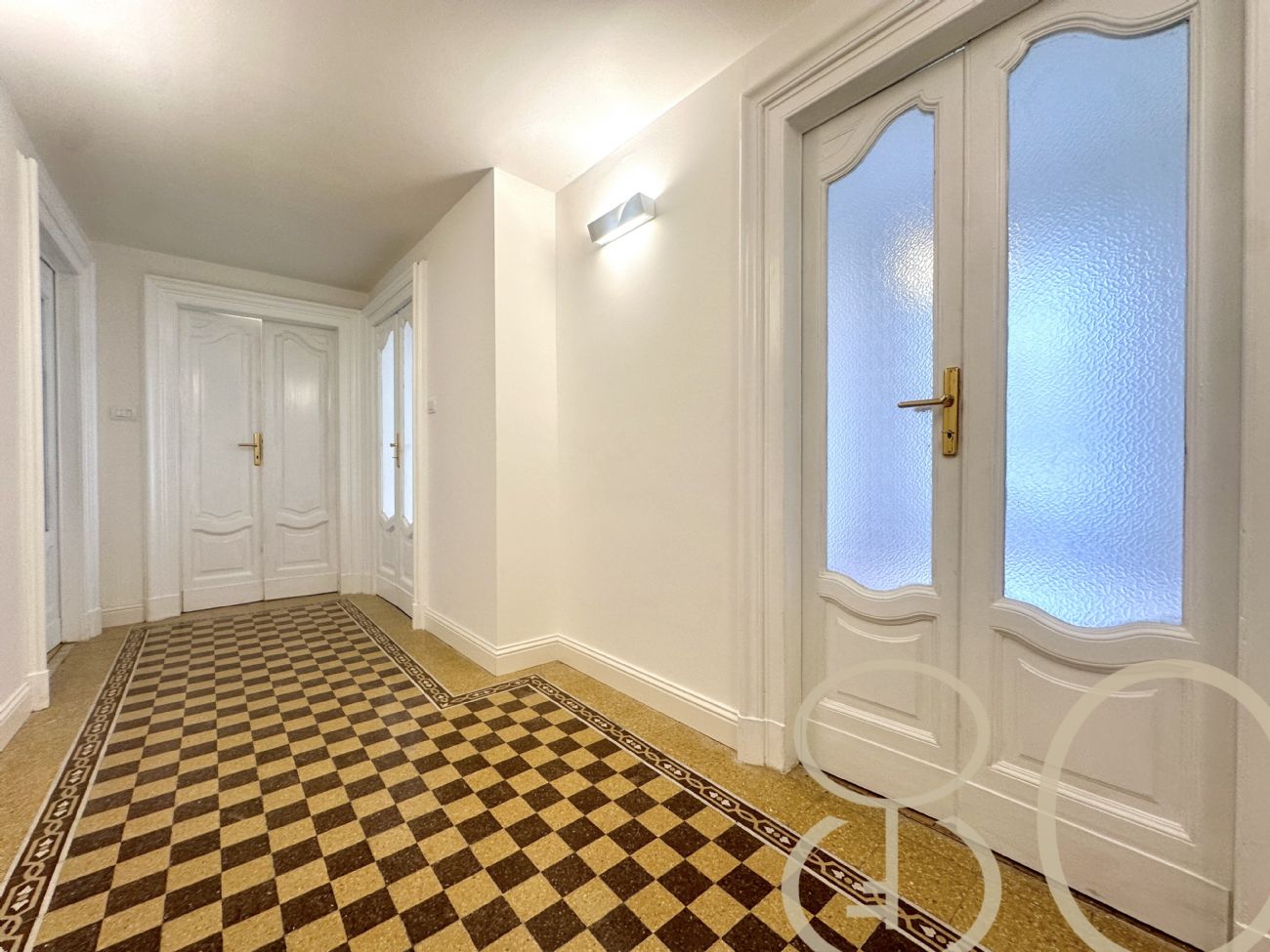 TRILOCALE RESTAURATO BOSCOVICH