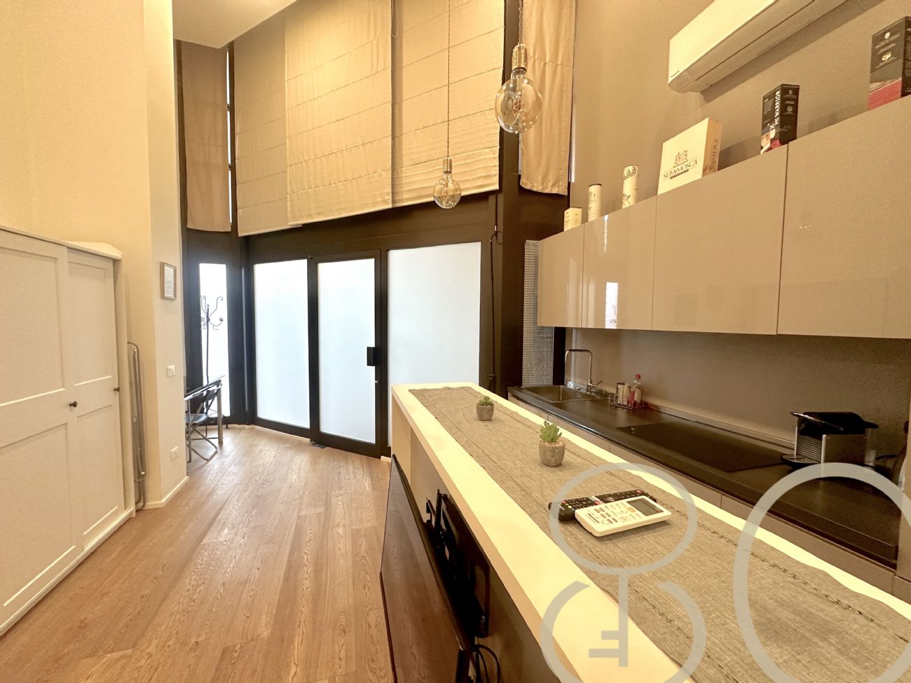 LOFT BOCCONI VIA CUSTODI