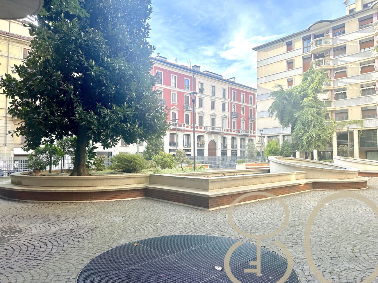 LOFT BOCCONI VIA CUSTODI