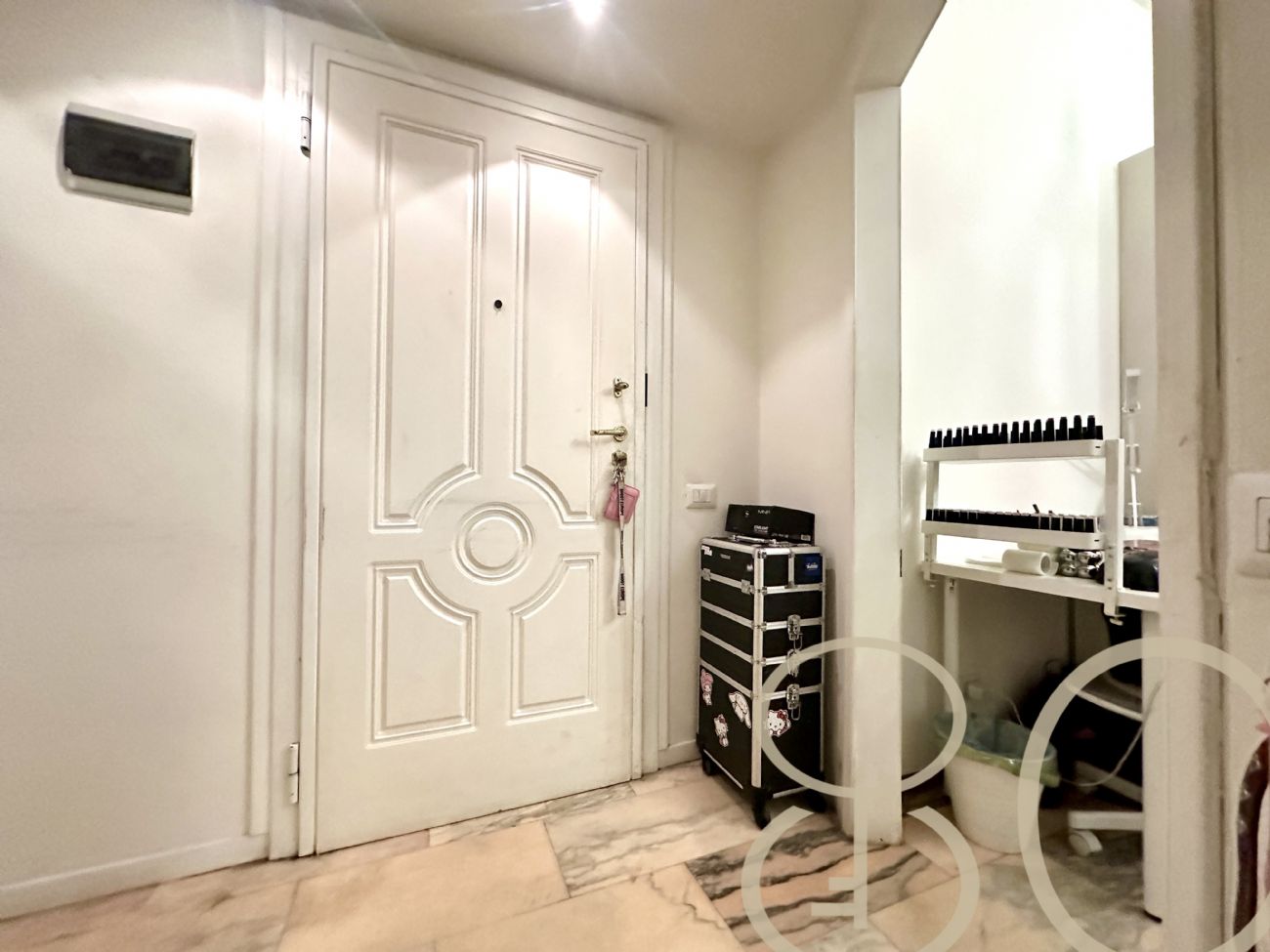 OPEN SPACE CON GIARDINO PRIVATO