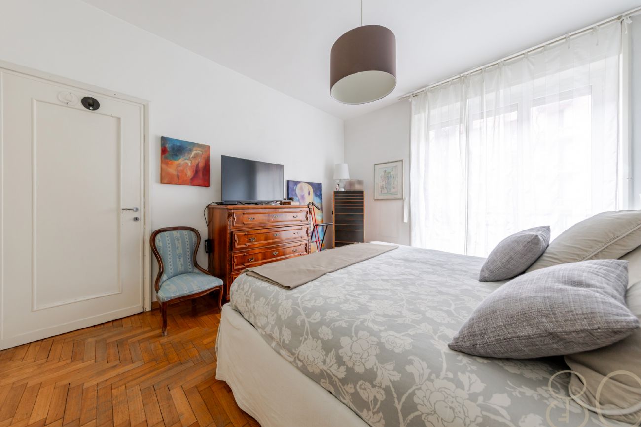 PLURILOCALE CON POSTO AUTO