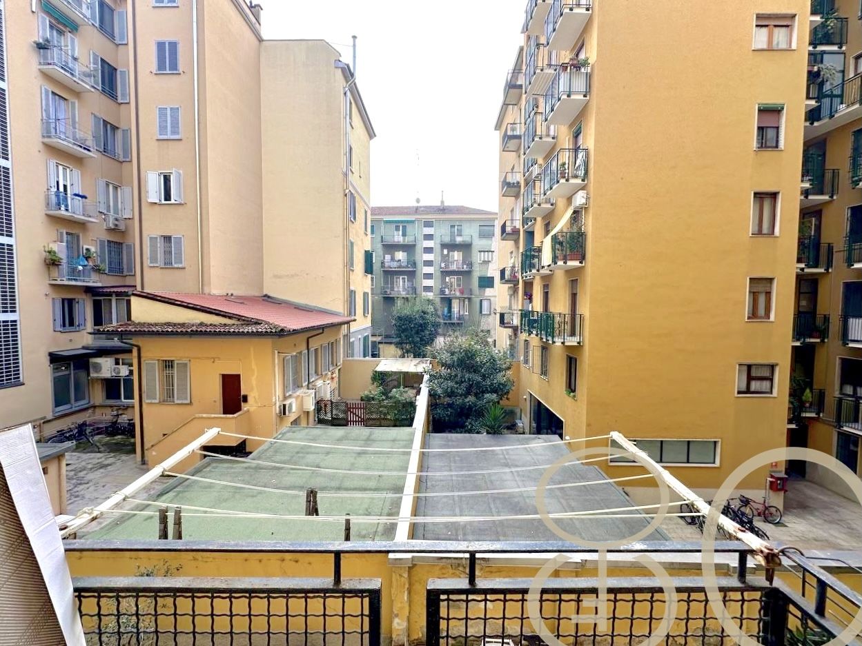 BILOCALE COMPLETAMENTE RISTRUTTURATO