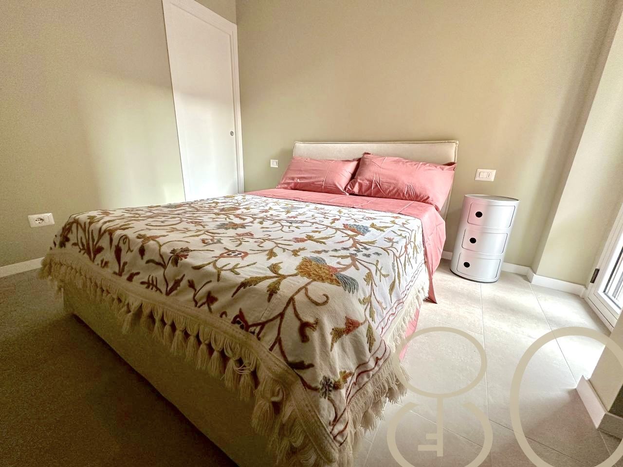 BILOCALE COMPLETAMENTE RISTRUTTURATO