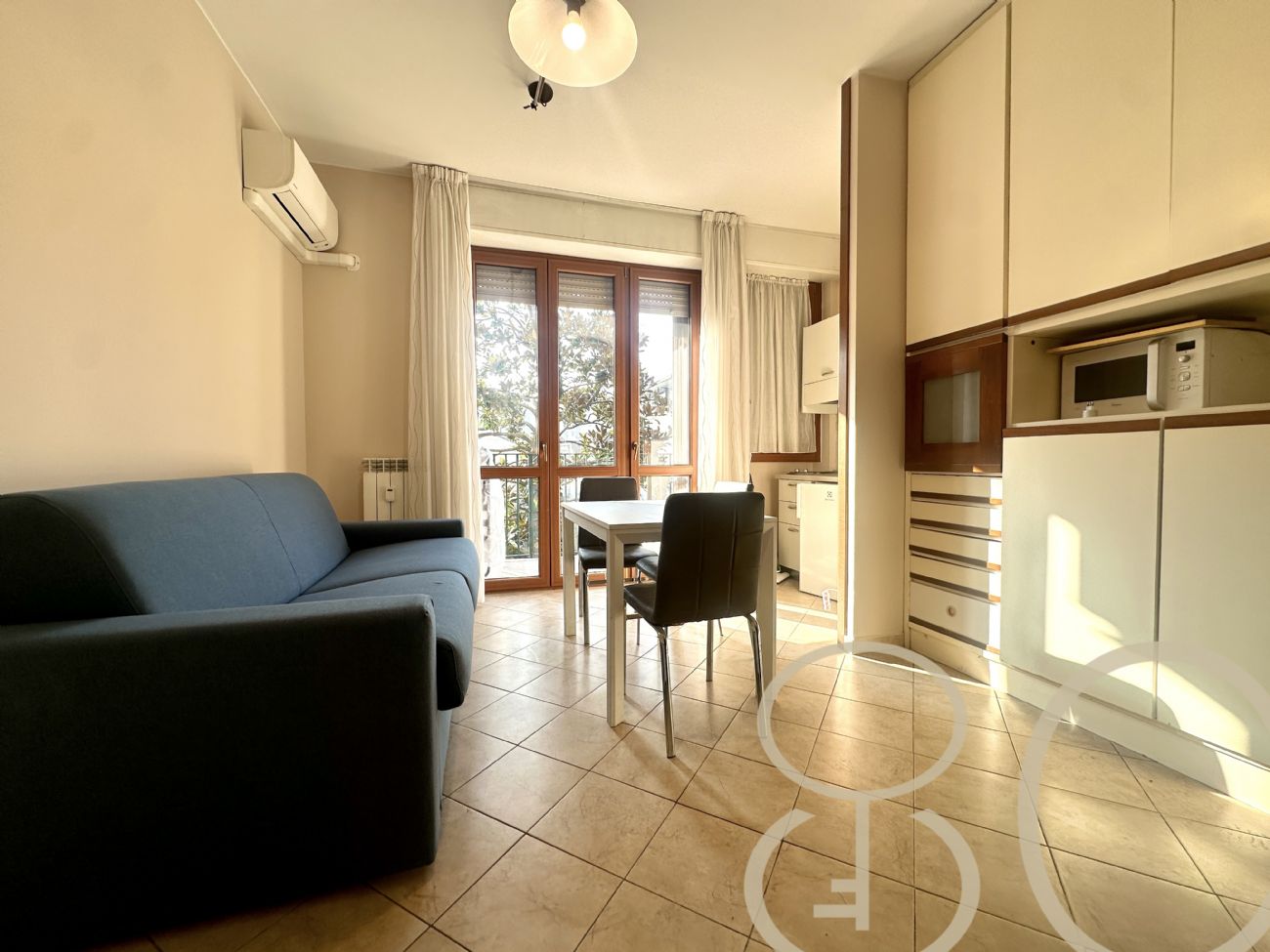 MONOLOCALE GENTILINO