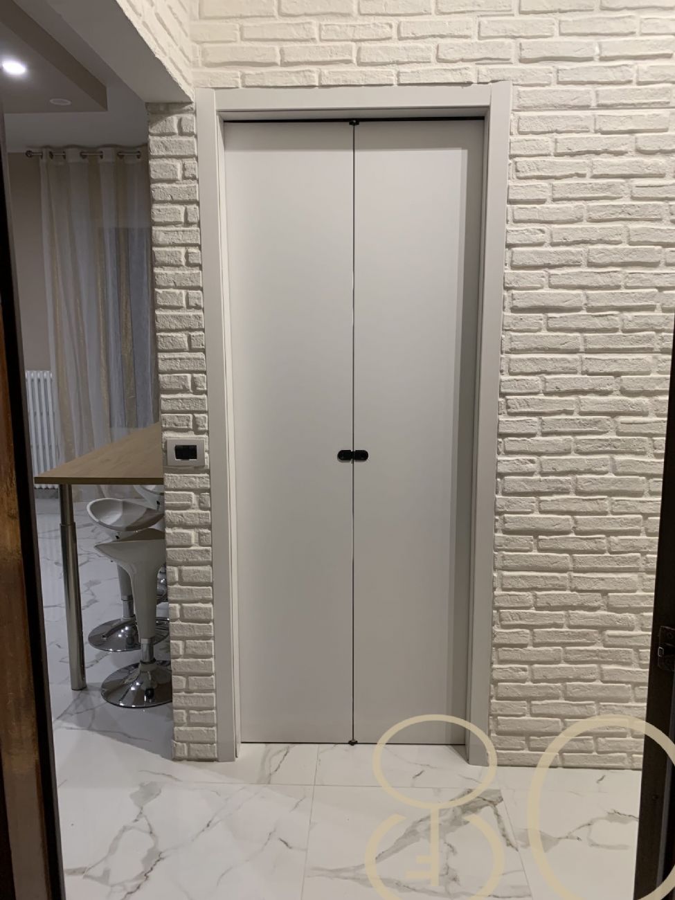 BILOCALE RISTRUTTURATO CON BALCONE