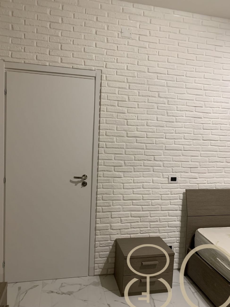 BILOCALE RISTRUTTURATO CON BALCONE