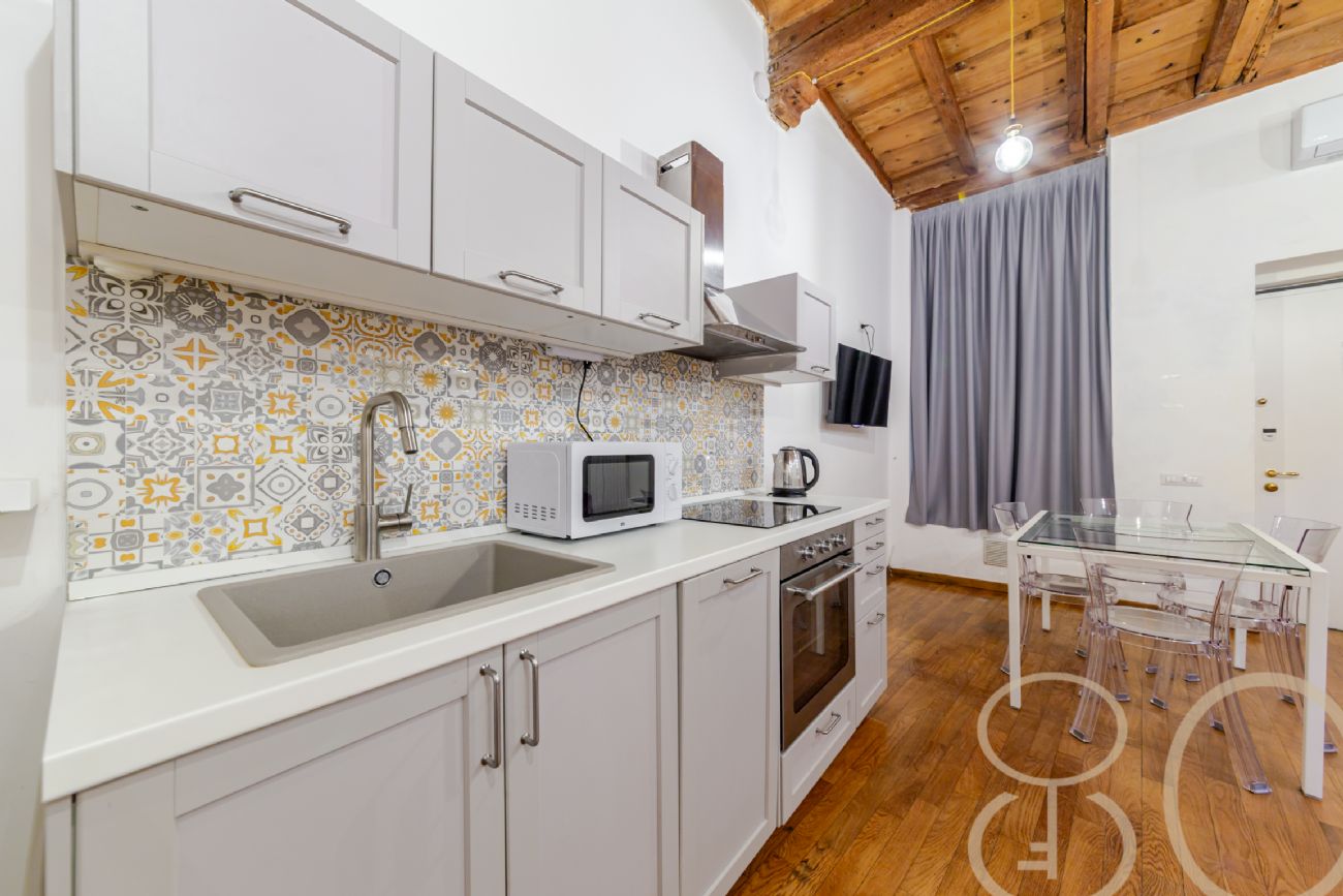 BILOCALE COLONNE DI SAN LORENZO