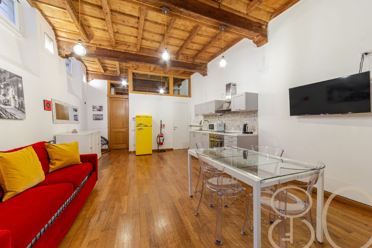 BILOCALE COLONNE DI SAN LORENZO