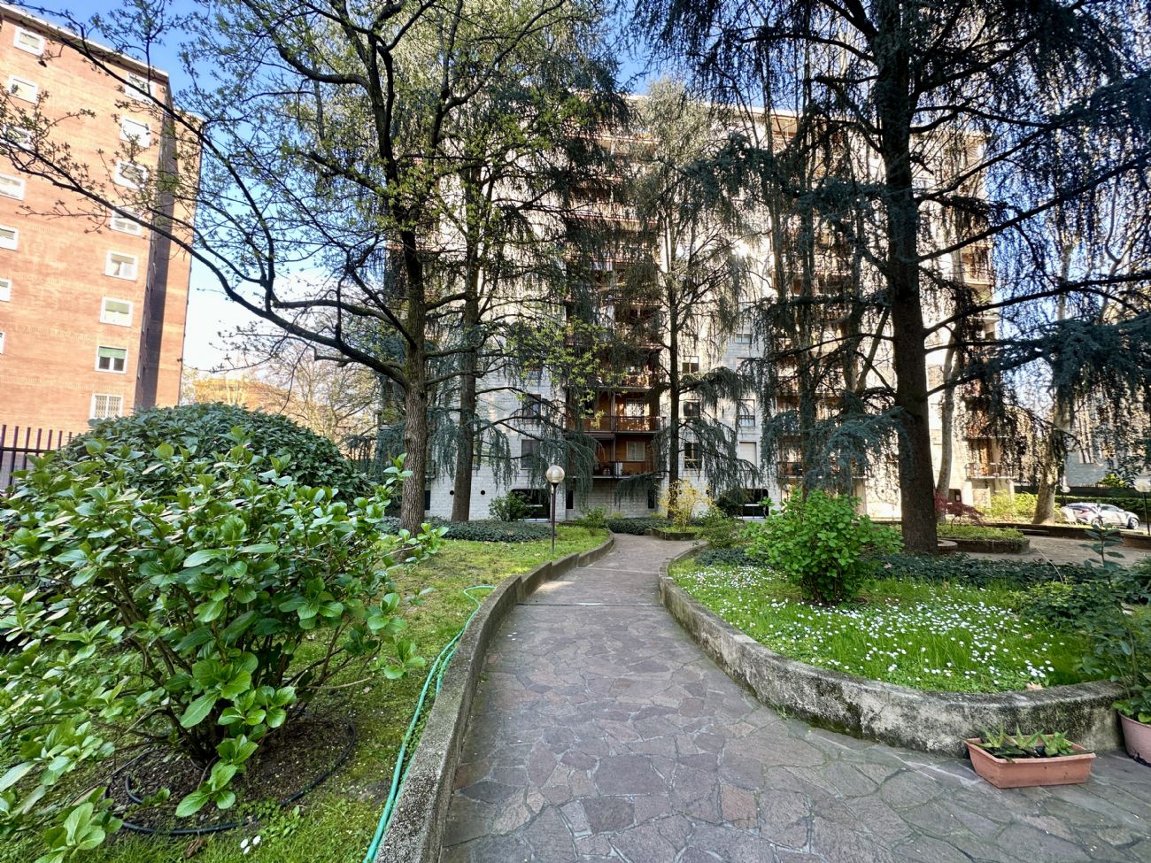 TRILOCALE PANORAMICO