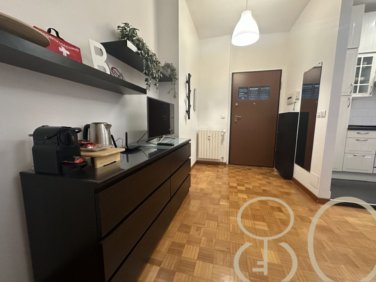 BILOCALE RISTRUTTURATO CON BALCONE