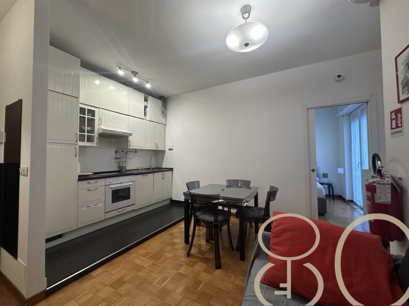 BILOCALE RISTRUTTURATO CON BALCONE