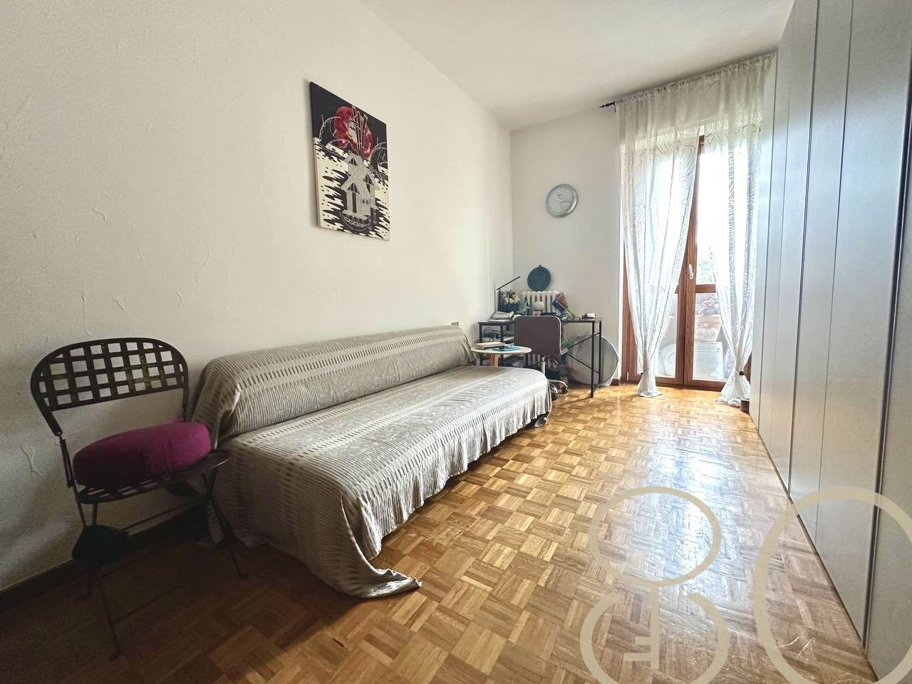 TRILOCALE CON PISCINA CONDOMINIALE