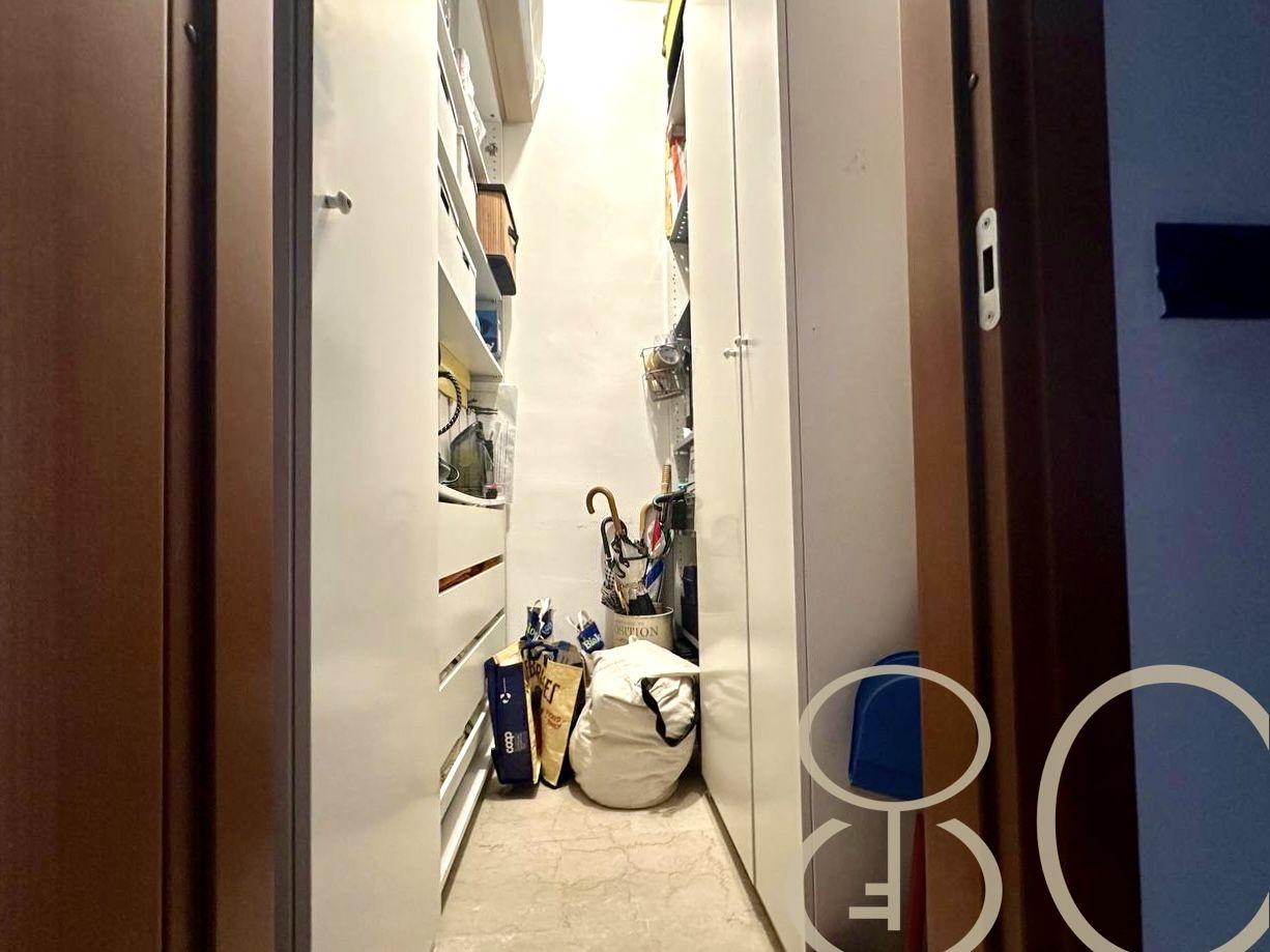 TRILOCALE CON PISCINA CONDOMINIALE