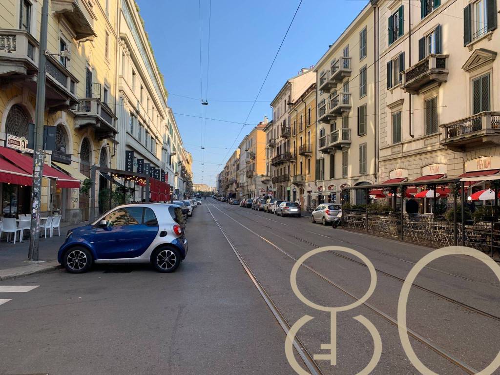 STANZA ARREDATA MM PORTA GENOVA